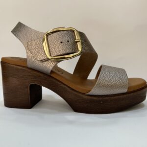 Sandalia hebilla color antra
